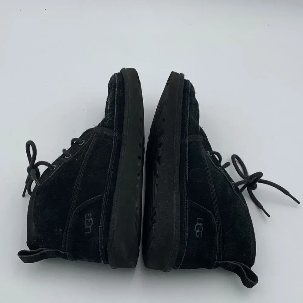 UGG Neumel Men’s Black Suede Lace-Up Chukka Boots size 11